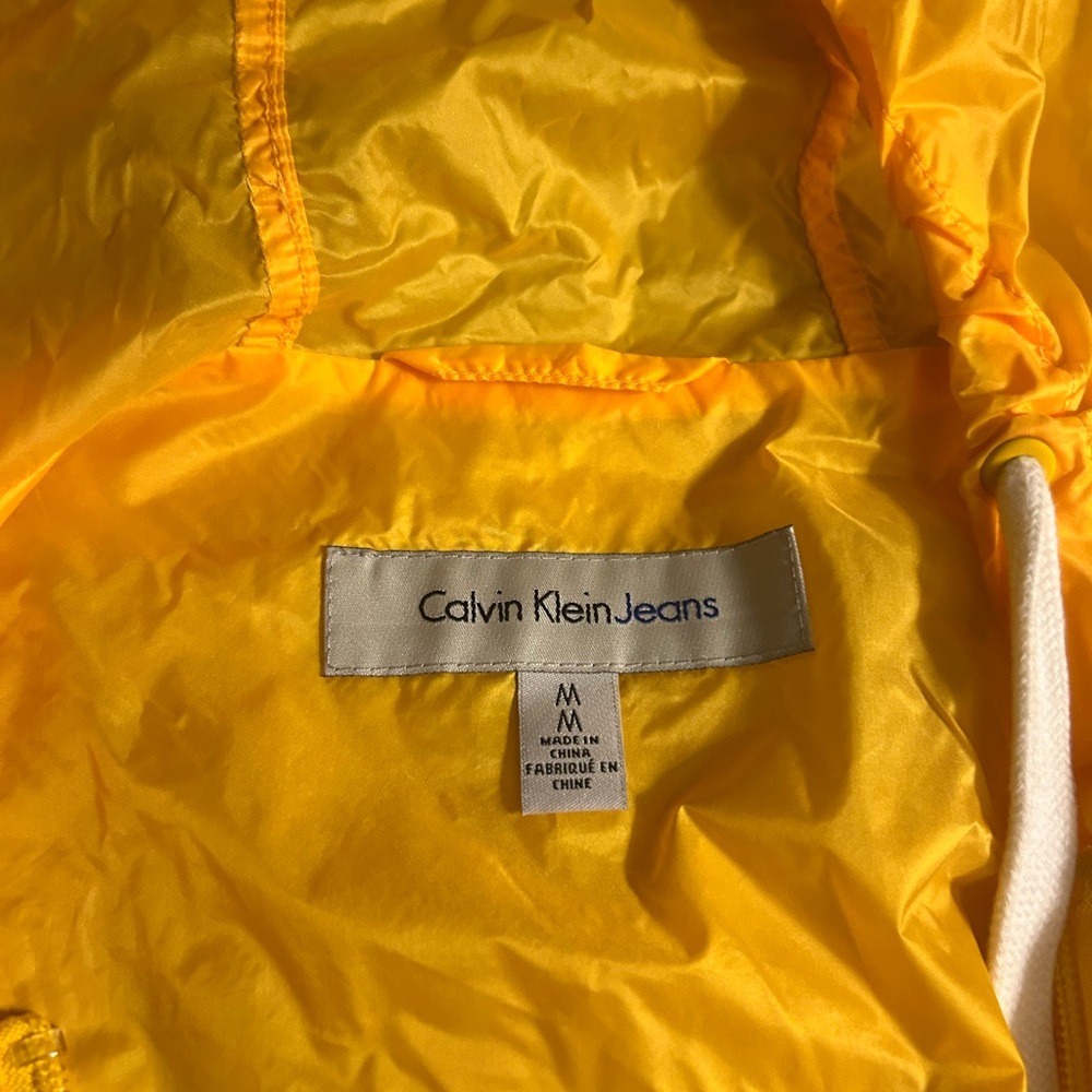 Calvin Klein Raincoat Shell - Picture 4 of 4